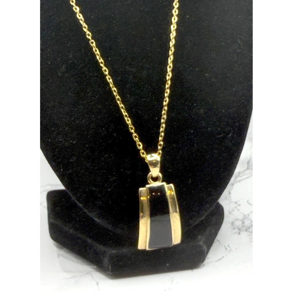 Lia Sophia Black Enamel Gold Tone Pendant Necklace 20" Modern